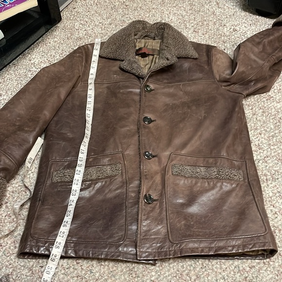 Danier leather jacket - Picture 6 of 9